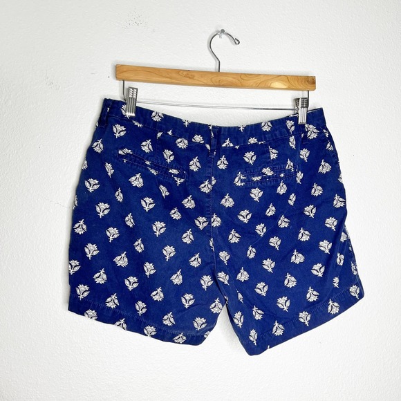 Old Navy Everyday Navy Blue Printed 100% Cotton Casual Shorts Women's Size 10 - Picture 3 of 7